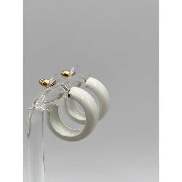 Vintage White Enamel Hoop Earrings! - Picture 4 of 9
